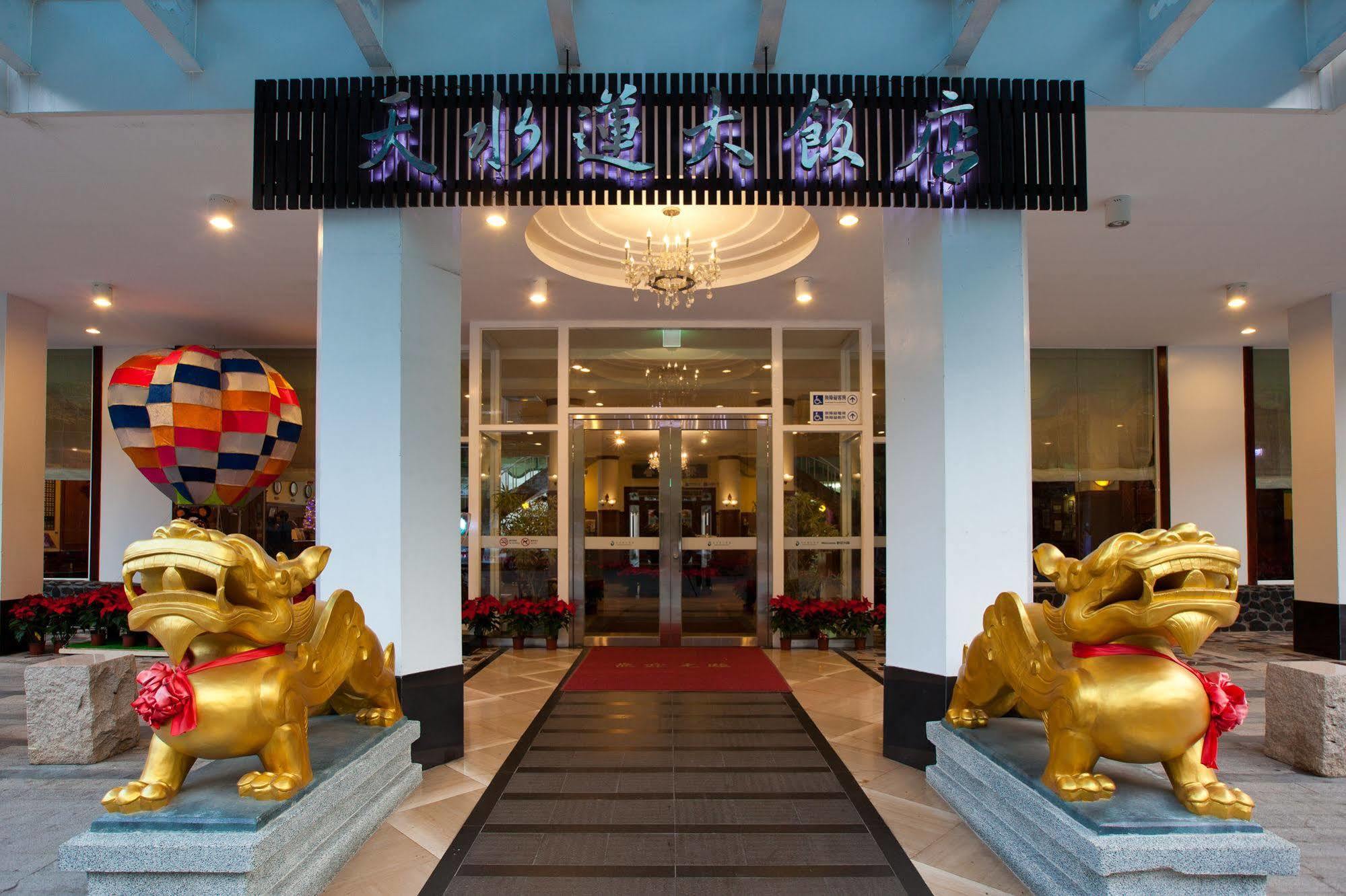 Lakeside Resort Nantou Exterior foto